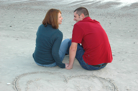 Engagement photographer, Fort Macon photographer, beach photographer