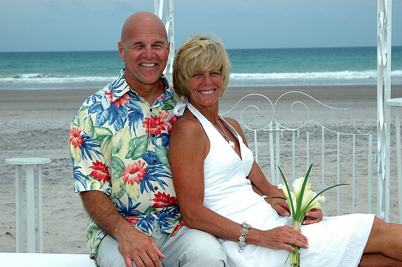Beach wedding photographer, Carteret County wedding photographer, Emerald Isle wedding photographer