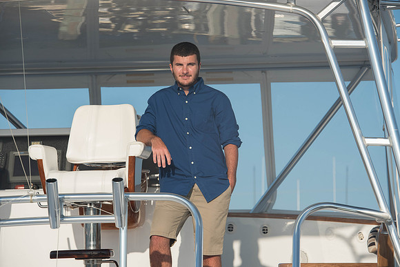 High school senior photographer, Carteret County photographer Croatan High School photographer