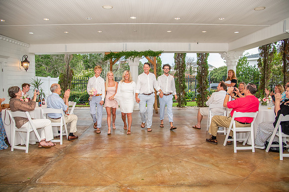 Wedding photographer, Beach wedding photographer