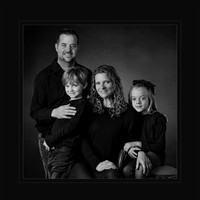 Family portrait photographer, Studio photographer, Heritage portraits