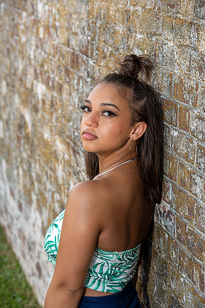 High school senior photographer
